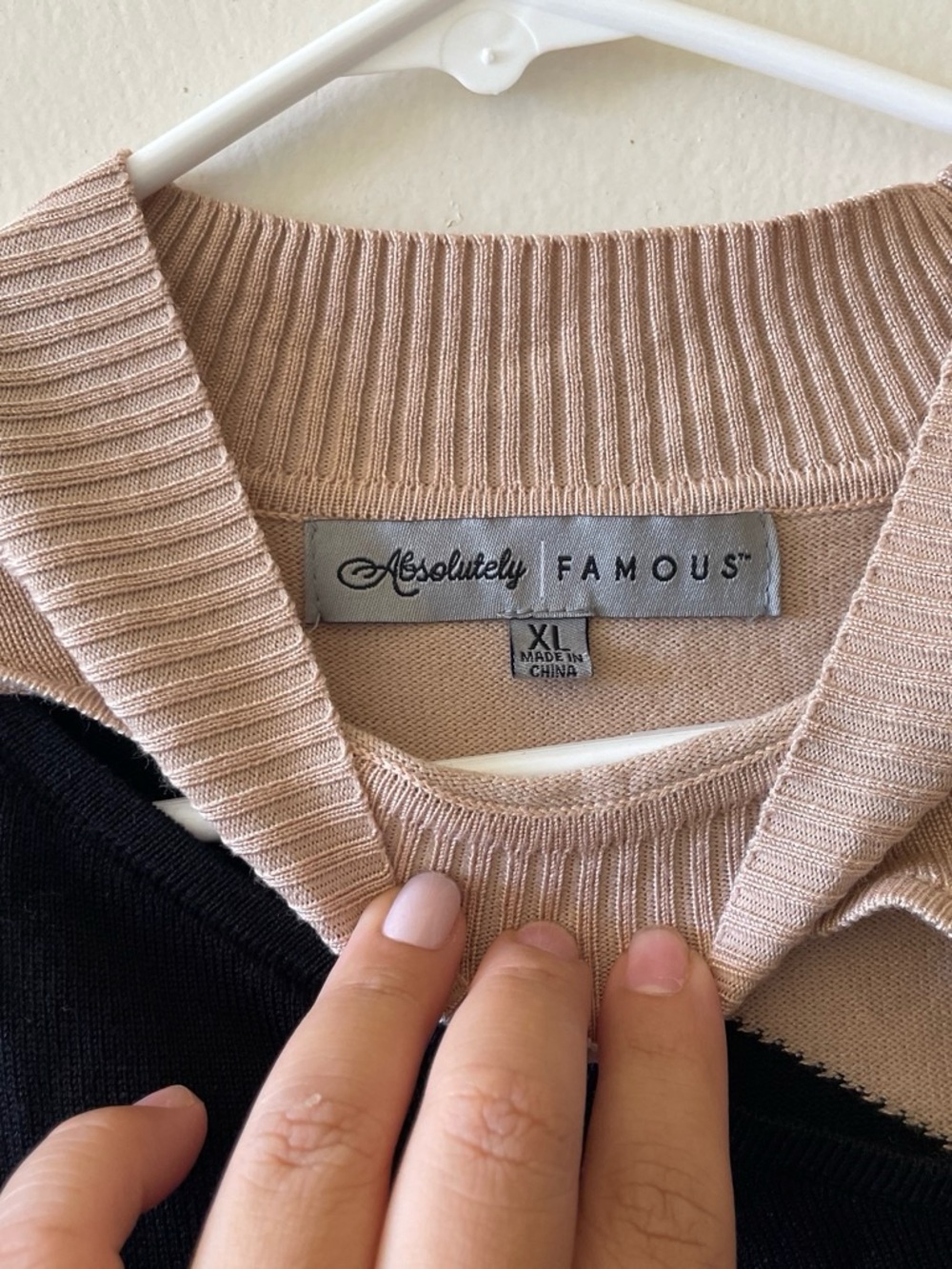 Absolutely Famous Black and Beige Off-Shoulder Two-Tone Sweater - Picture 4 of 4